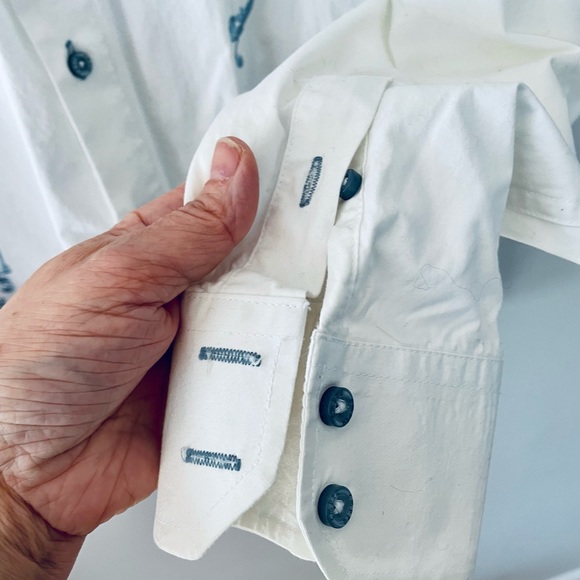 Men’s Empra White Button Down w/ Blue Embroidery sz XL - Picture 5 of 10